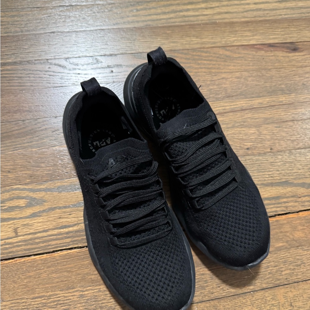 APL Black Sneakers with Breathable Knit Upper and Modern Design